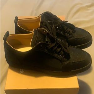 Authentic Christian Louboutin sneakers black sz 41